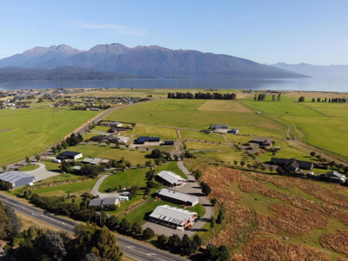 Hostel Bob & Maxines Backpackers Te Anau Zewnętrze zdjęcie