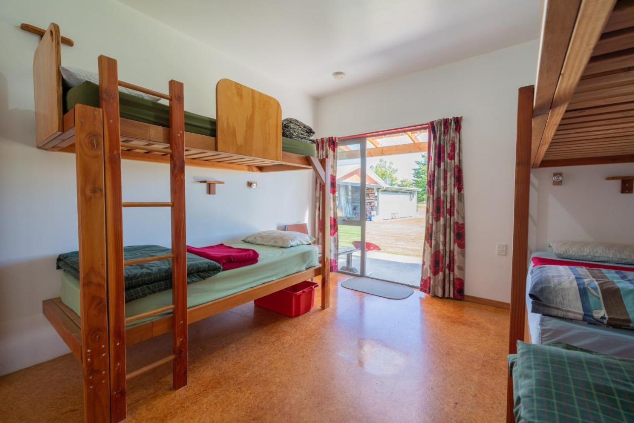 Hostel Bob & Maxines Backpackers Te Anau Zewnętrze zdjęcie